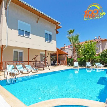 Paradise Town Villa Belmaria ベレキ エクステリア 写真